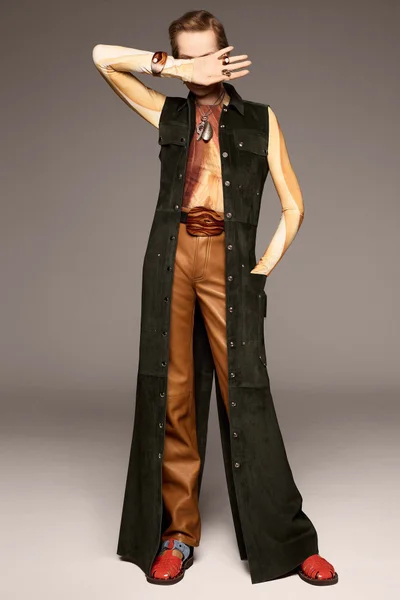 Look 4